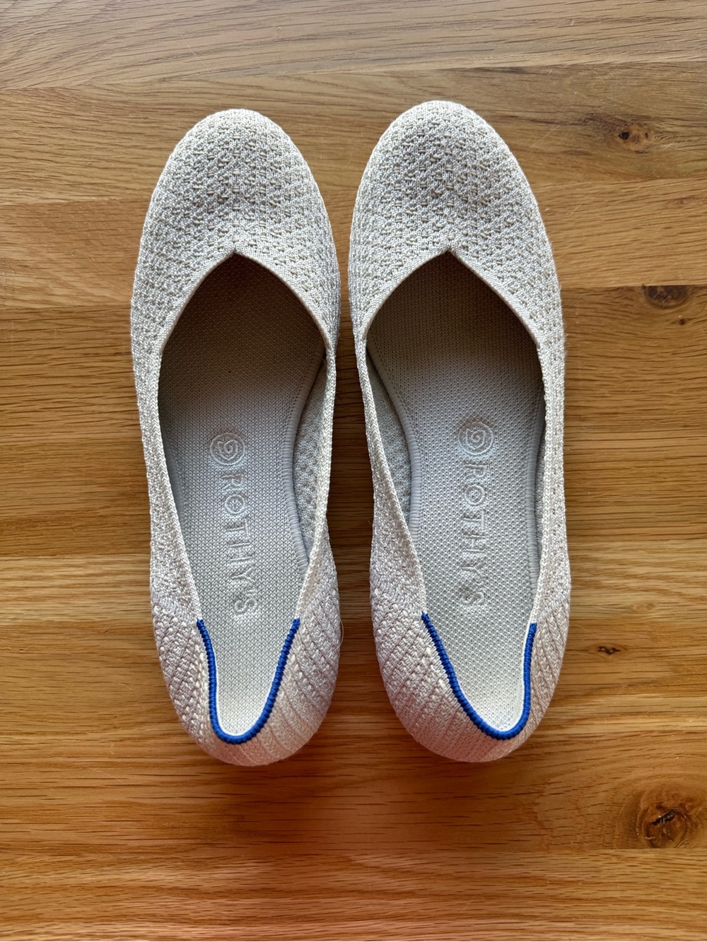 Rothy’s honeycomb white flats- Sz 10